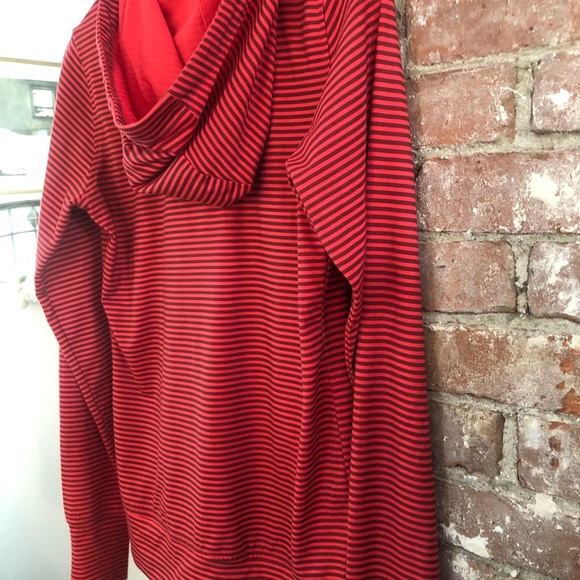 “Burton..dryride  “.... hoodie - Picture 3 of 15